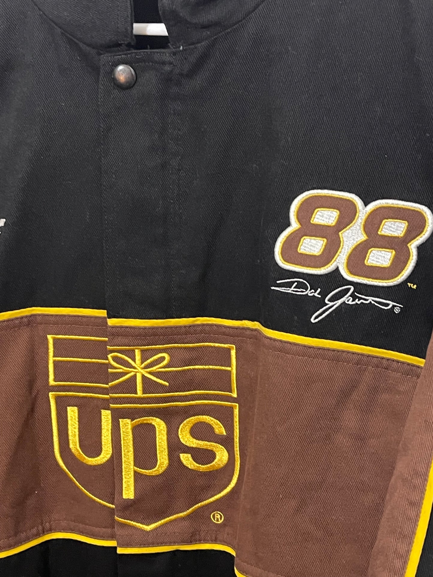 UPS Racing NASCAR Dale Jarrett #88 (L)