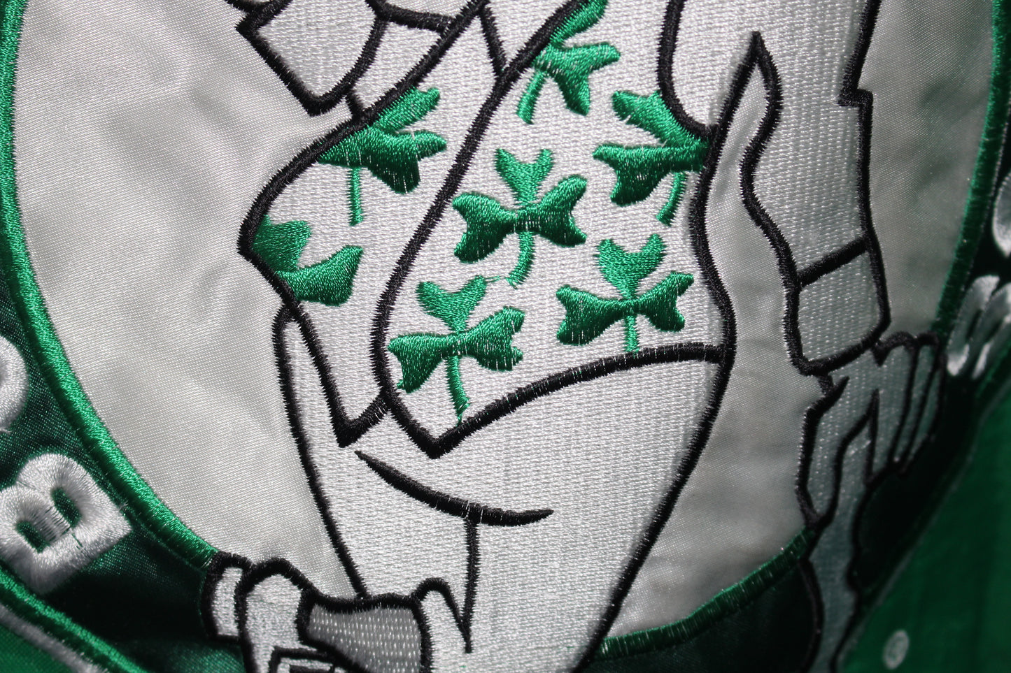 Rare Boston Celtics Starter Pullover (XL)