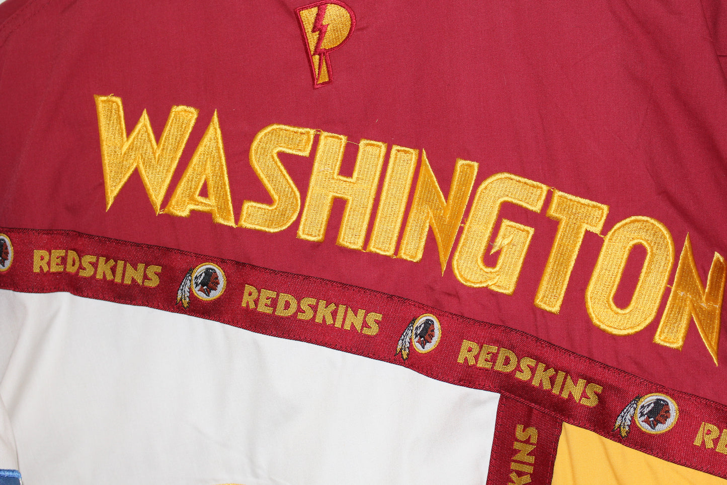 Rare Washington Redskins Pro Player Puffer (L)