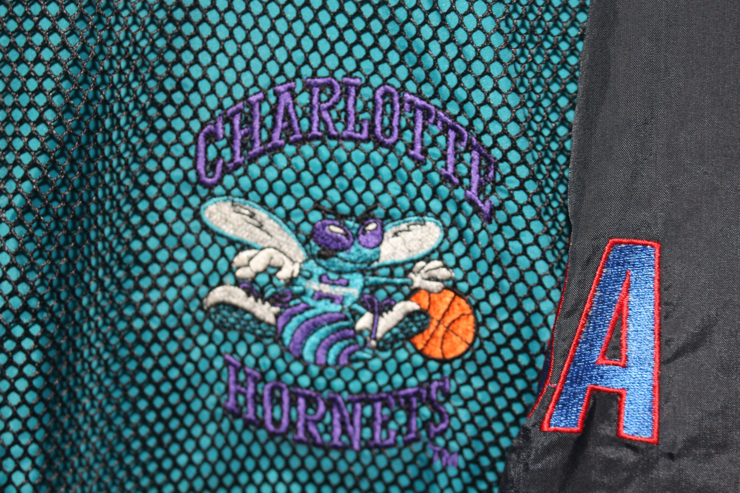 Charlotte Hornets Pro Player (XL)
