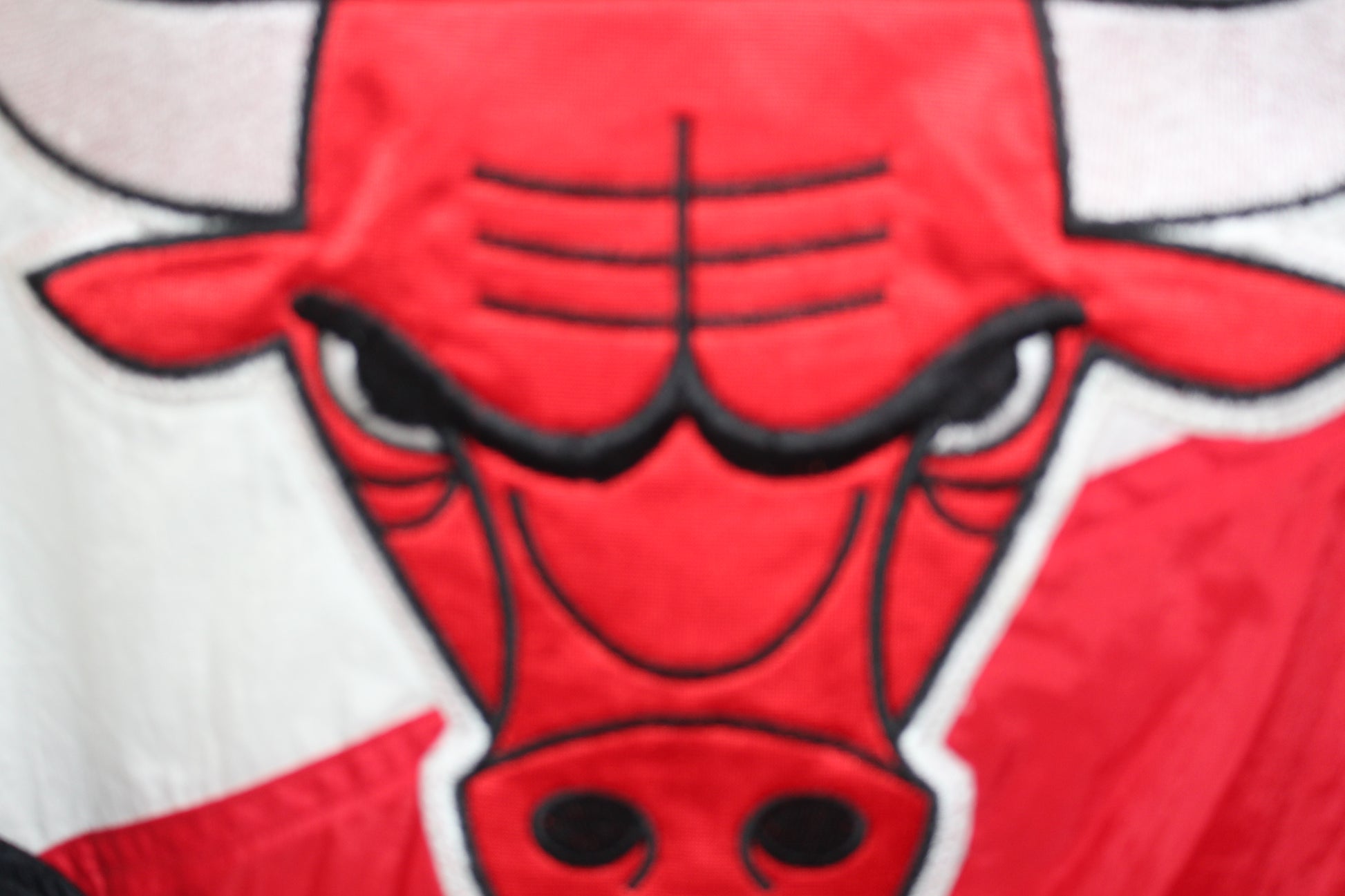 Chicago Bulls Apex One (XL) – Retro Windbreakers