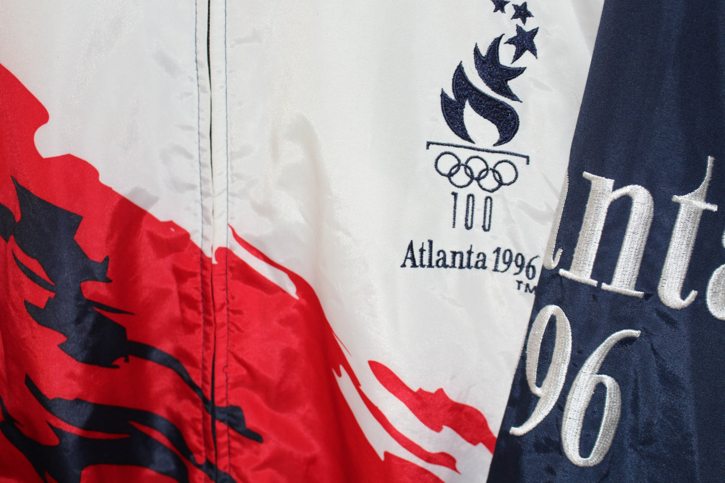 Rare 1996 Atlanta Olympic Games Logo Athletic Splash Collection (XL)