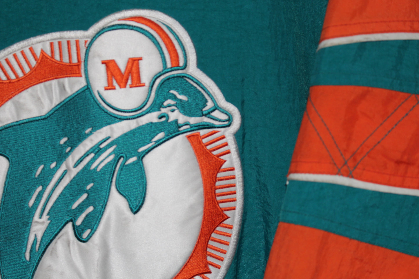 Miami Dolphins Pro Line Starter Pullover (XXL)