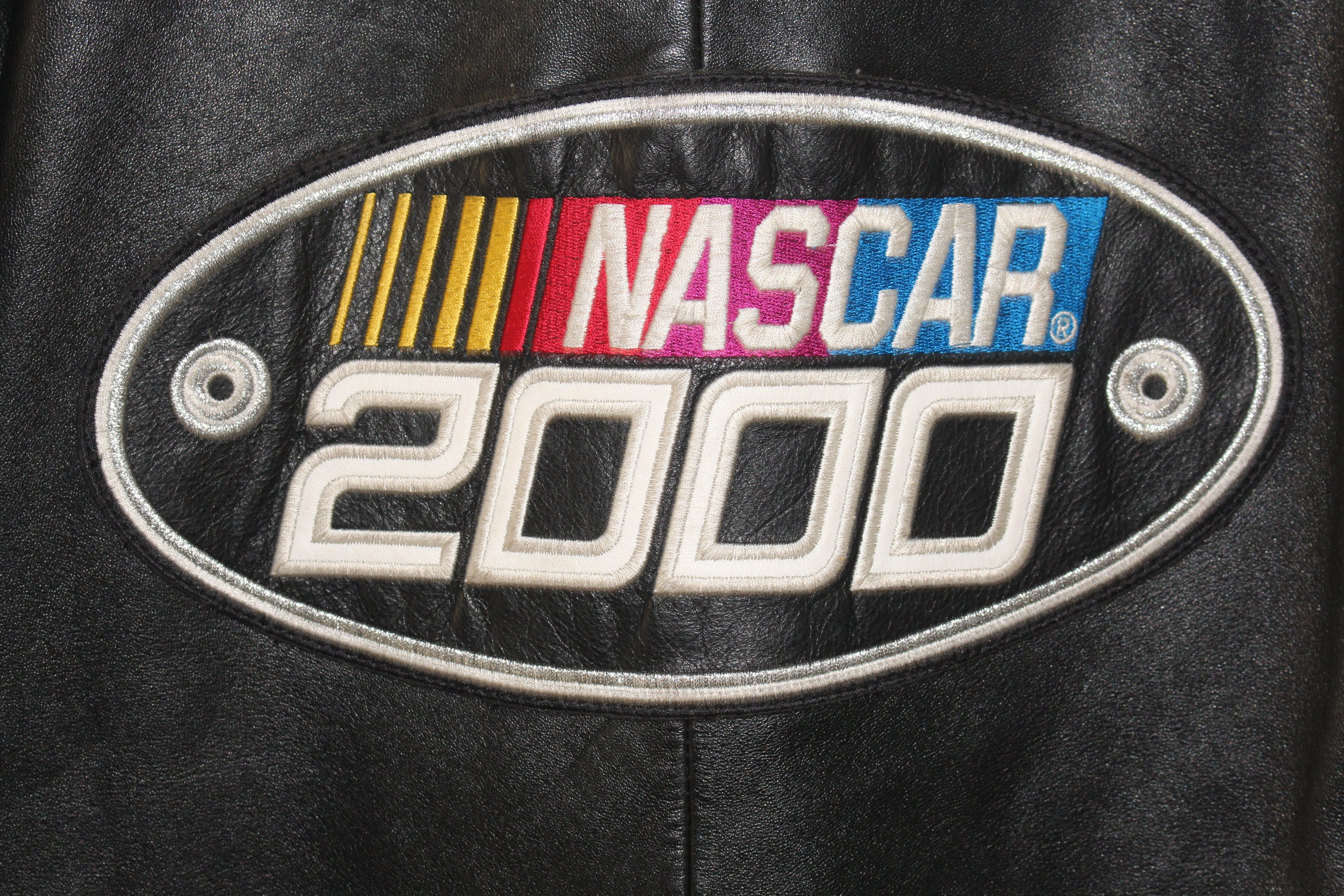 2000 NASCAR Leather Jacket (XXL) – Retro Windbreakers