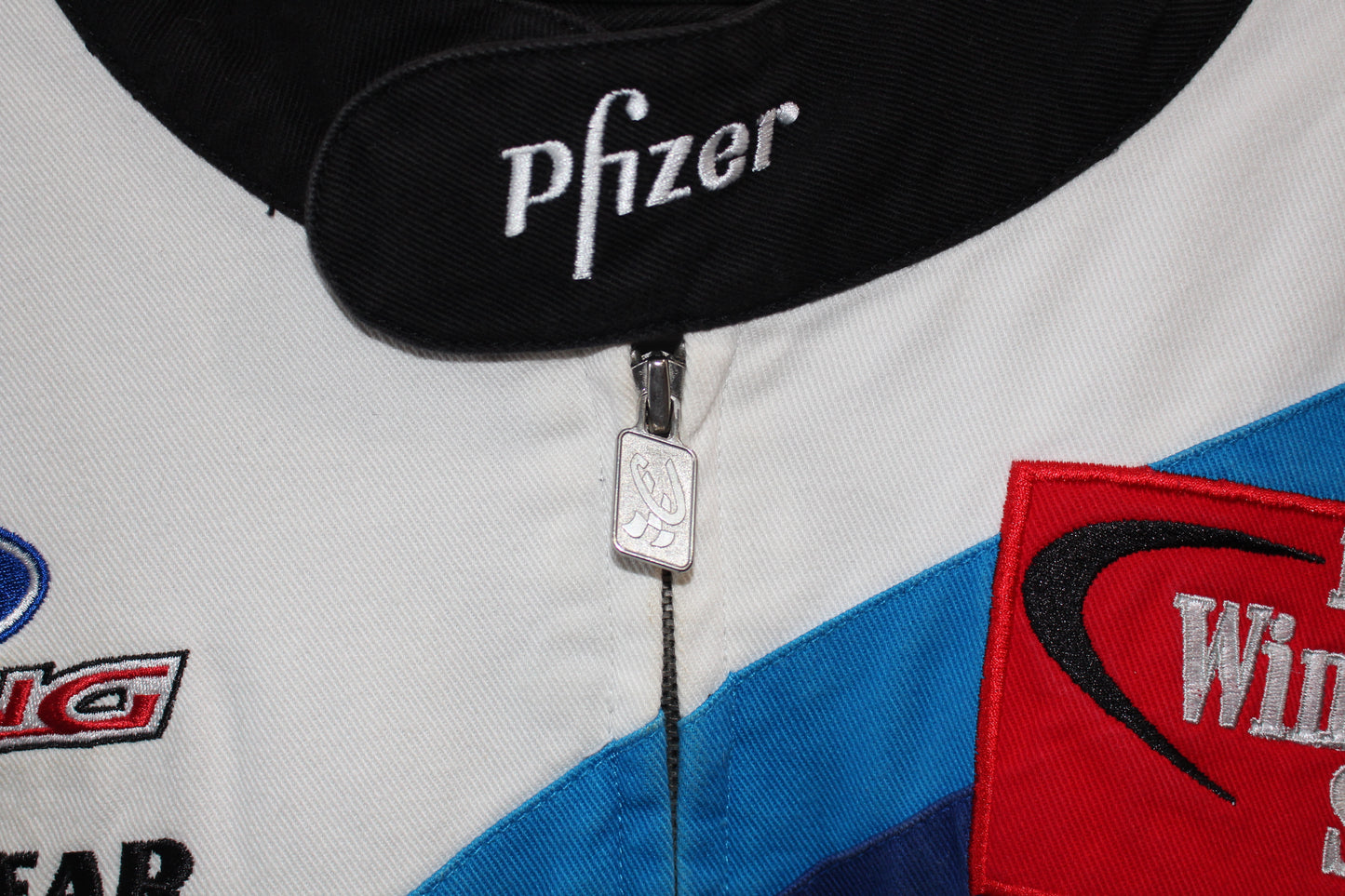 Rare Pfizer Racing NASCAR Mark Martin #6 (XL)