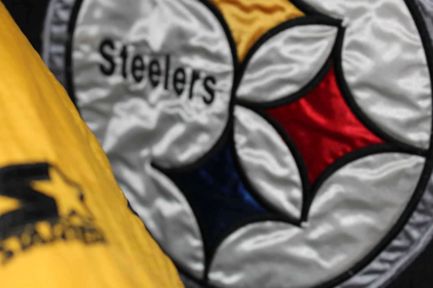 Pittsburgh Steelers Pro Line Starter Puffer (L)