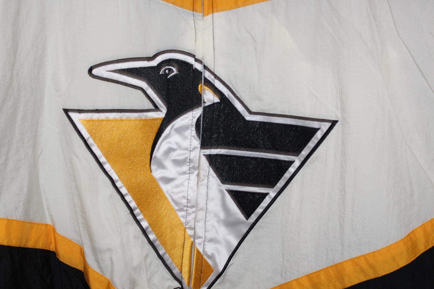 Rare Pittsburgh Penguins Logo 7 (M)