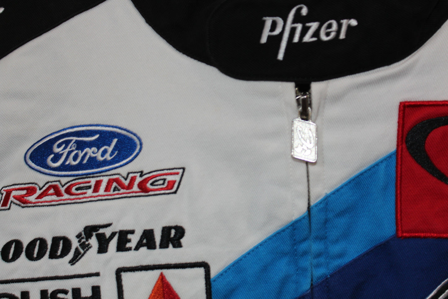 Rare Pfizer Racing NASCAR Mark Martin #6 (L)