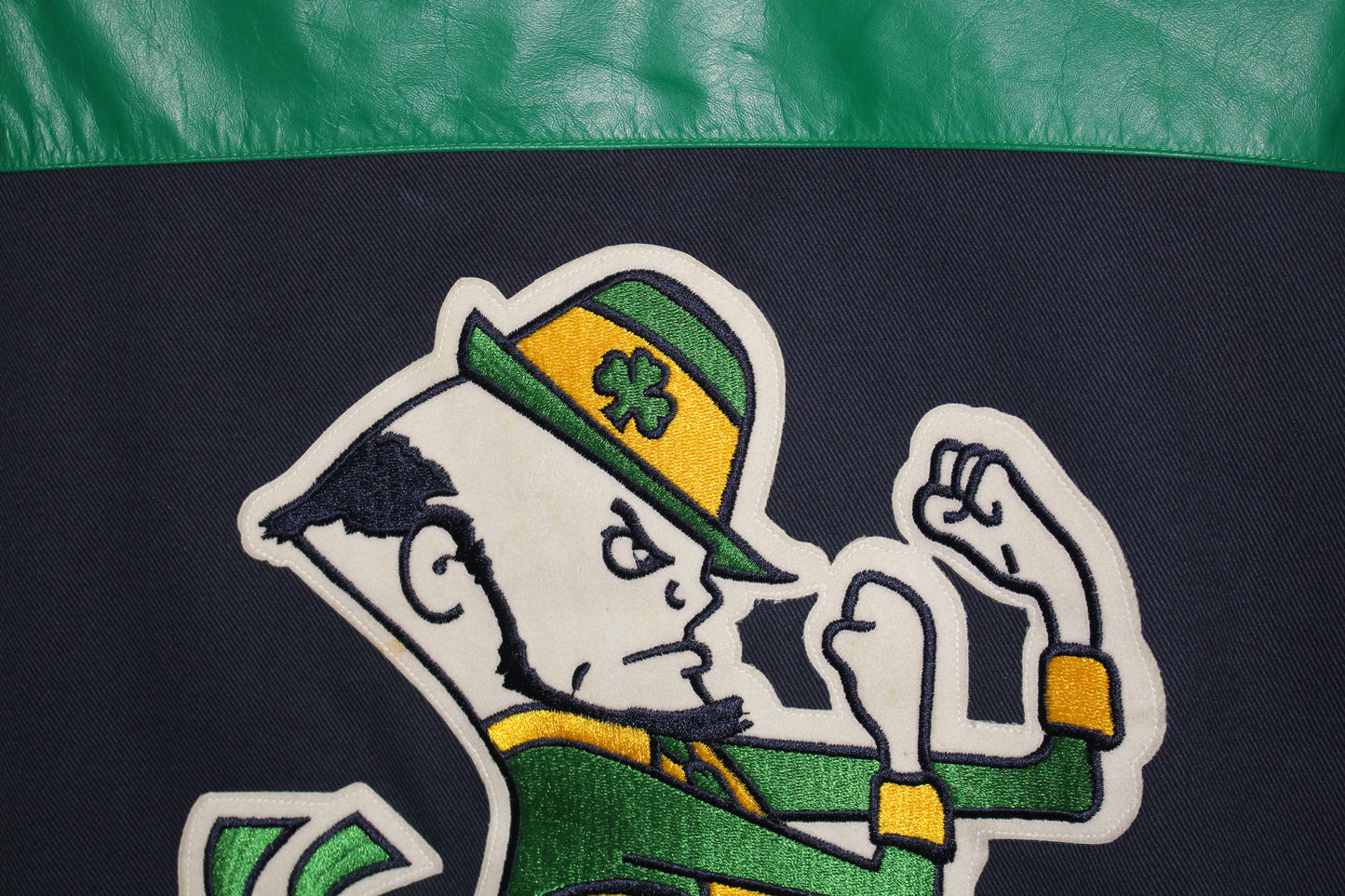 Notre Dame Fighting Irish JH Design (L)