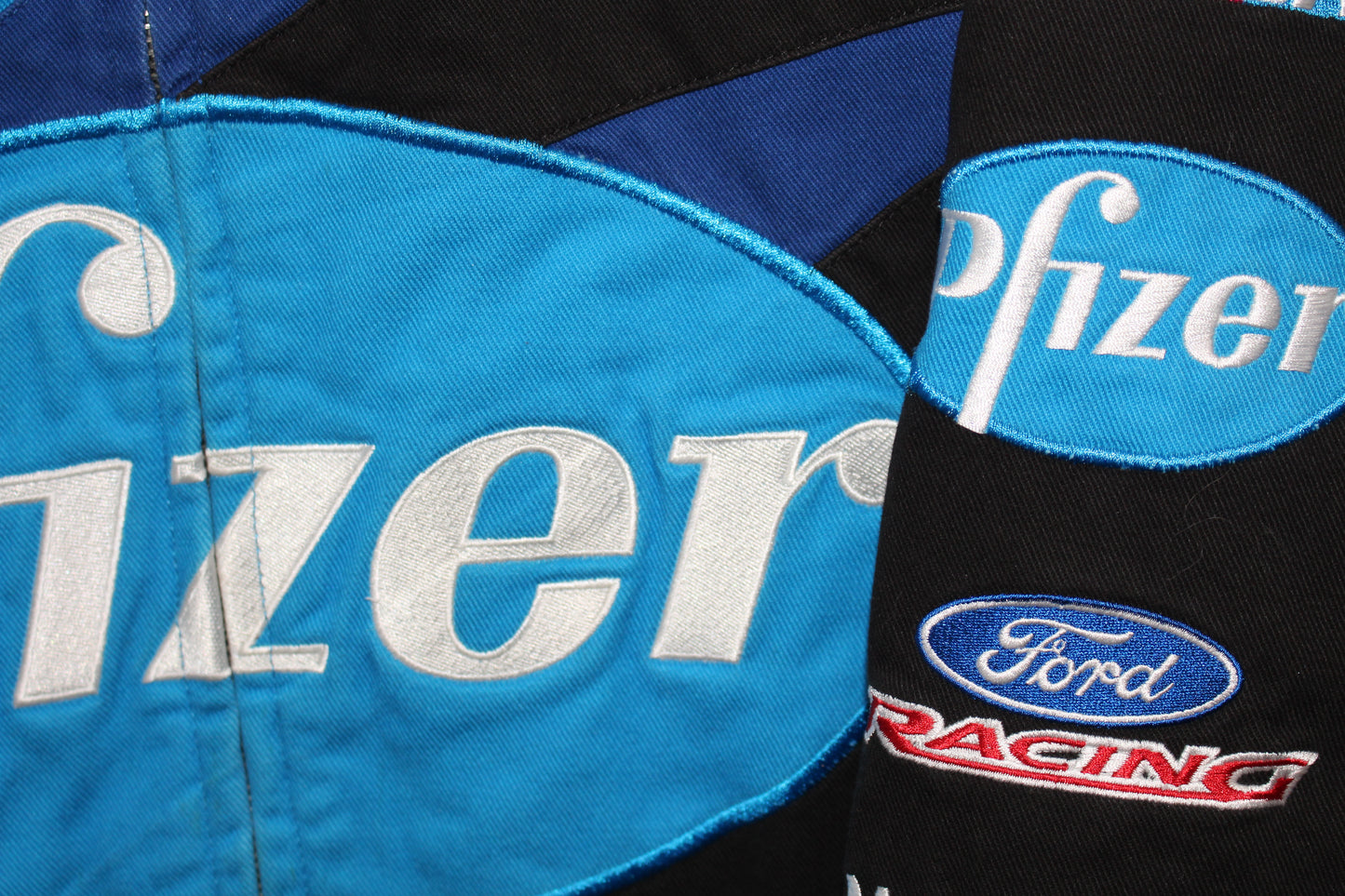 Rare Pfizer Racing NASCAR Mark Martin #6 (L)