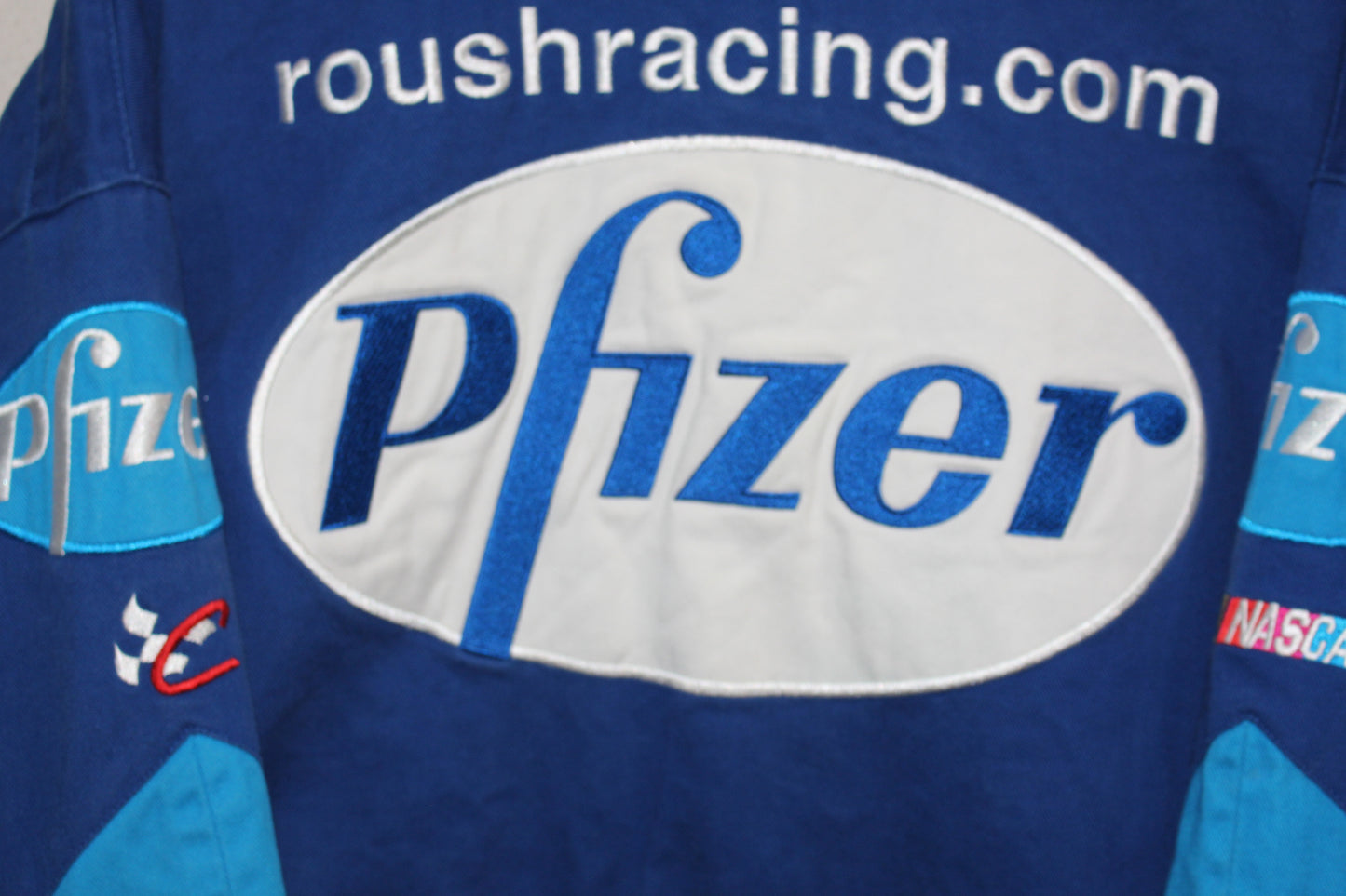 Rare Pfizer Racing NASCAR Mark Martin Chase Authentics Jacket (XL)