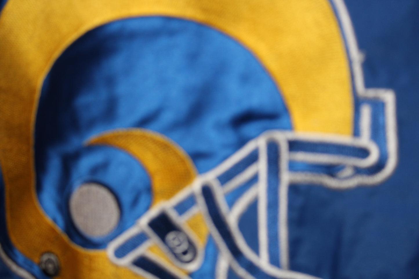 St Louis Rams Pro Line Logo Athletic Puffer (M)